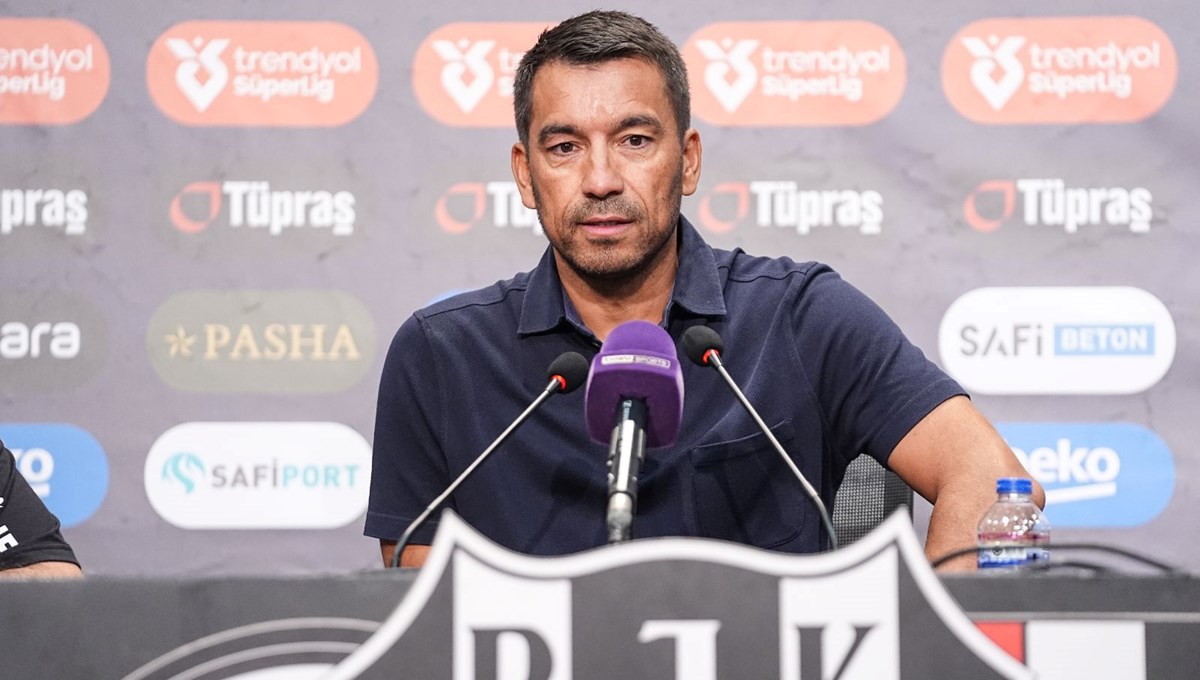 Beşiktaş Teknik Direktörü Giovanni van Bronckhorst: Aç ve enerjisi yüksek bir takım gördüm