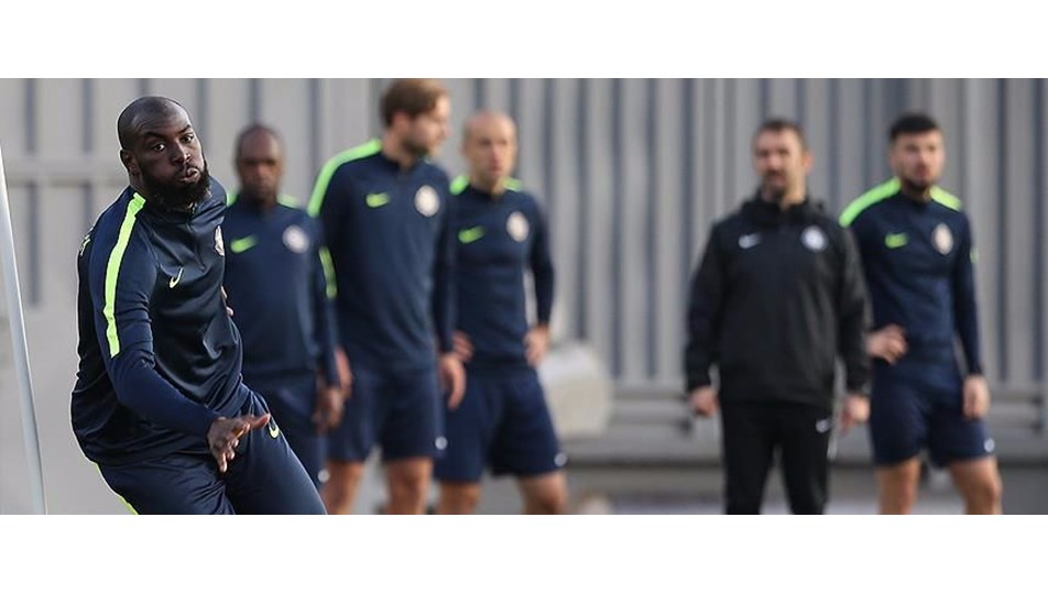 Osmanlıspor deplasmanda ilk peşinde