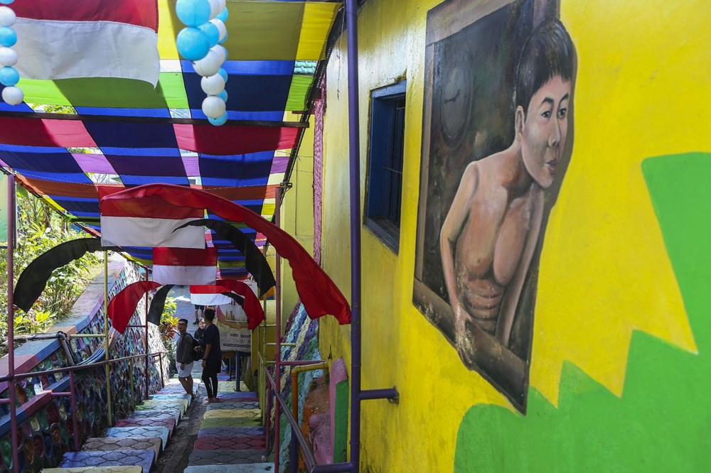 Endonezya'nın Malang kentindeki rengarenk evler - 3