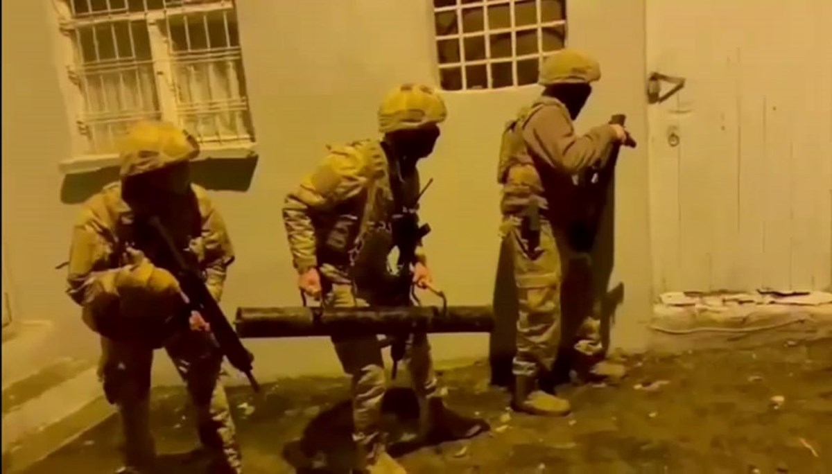 Diyarbakır'da PKK/KCK operasyonu: 10 gözaltı Diyarbakır'da PKK/KCK operasyonu: 10 gözaltı