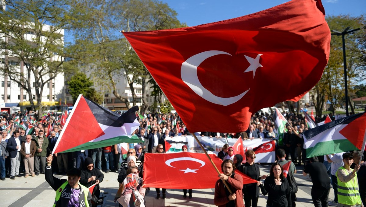 İstanbul ve Ankara ile birçok ilde Cuma namazının ardından İsrail protestosu