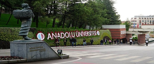 anadolu üniversitesi.jpg