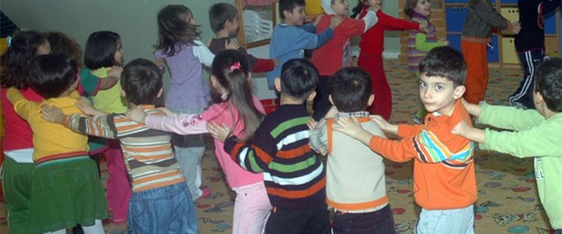 Çocuğunu kreşe yollayana ayda 30 lira