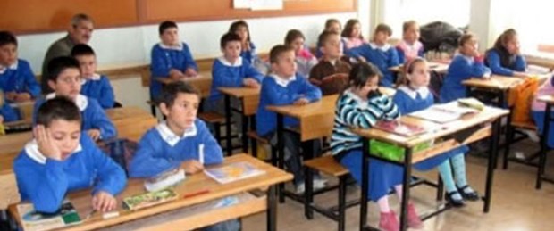 Haftalık ders saatleri düşürüldü!