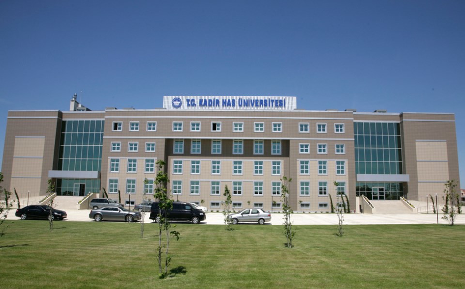 KADİR HAS ÜNİVERSİTESİ (İSTANBUL-VAKIF)