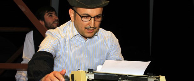 'Komşu Köyün Delisi'nde bir rektör
