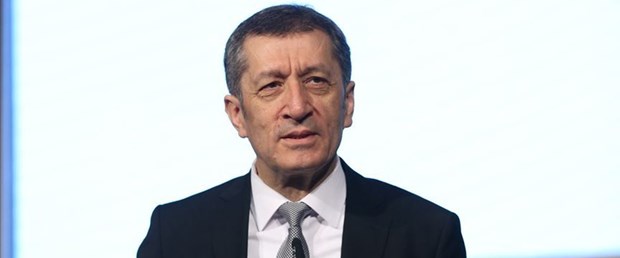 bakanselçuk.jpg