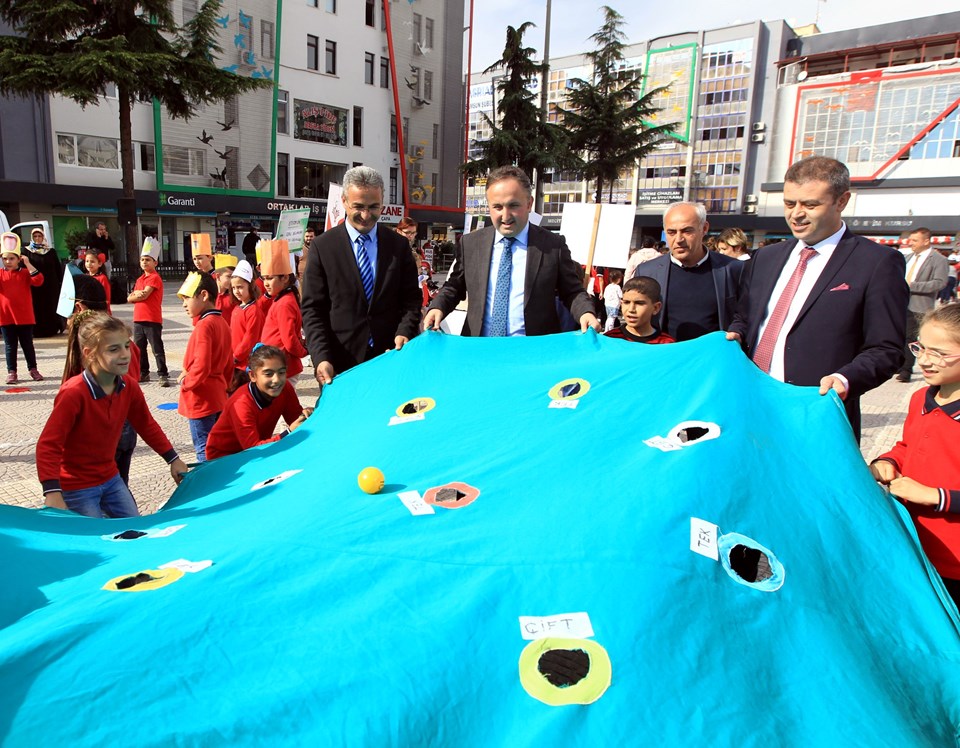 Öğretmenler dersi oyunla öğretecek ntv