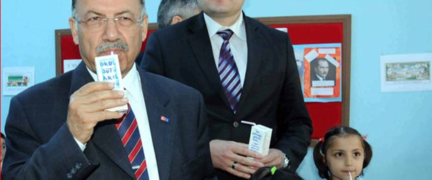 'Okul sütünü öğretmenler tatmayacak'