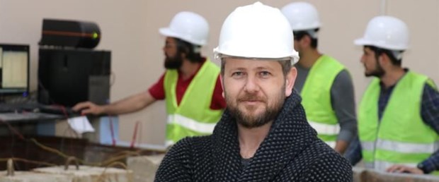hakan yalçıner.jpg
