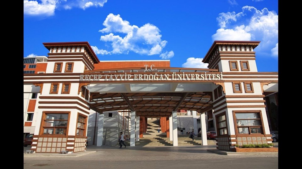 RECEP TAYYİP ERDOĞAN ÜNİVERSİTESİ