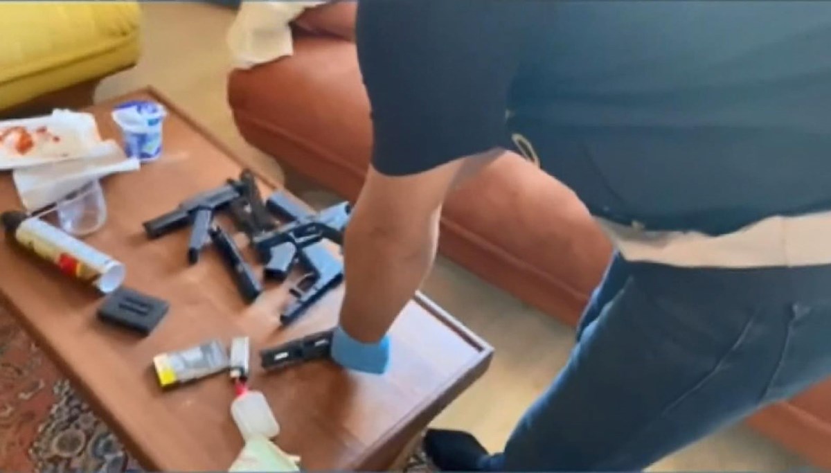 Beylikdüzü’nde silah imalathanesine baskın Beylikdüzü’nde silah imalathanesine baskın