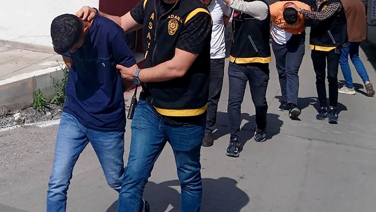 Şahısların gözaltına alınması Şahısların gözaltına alınması