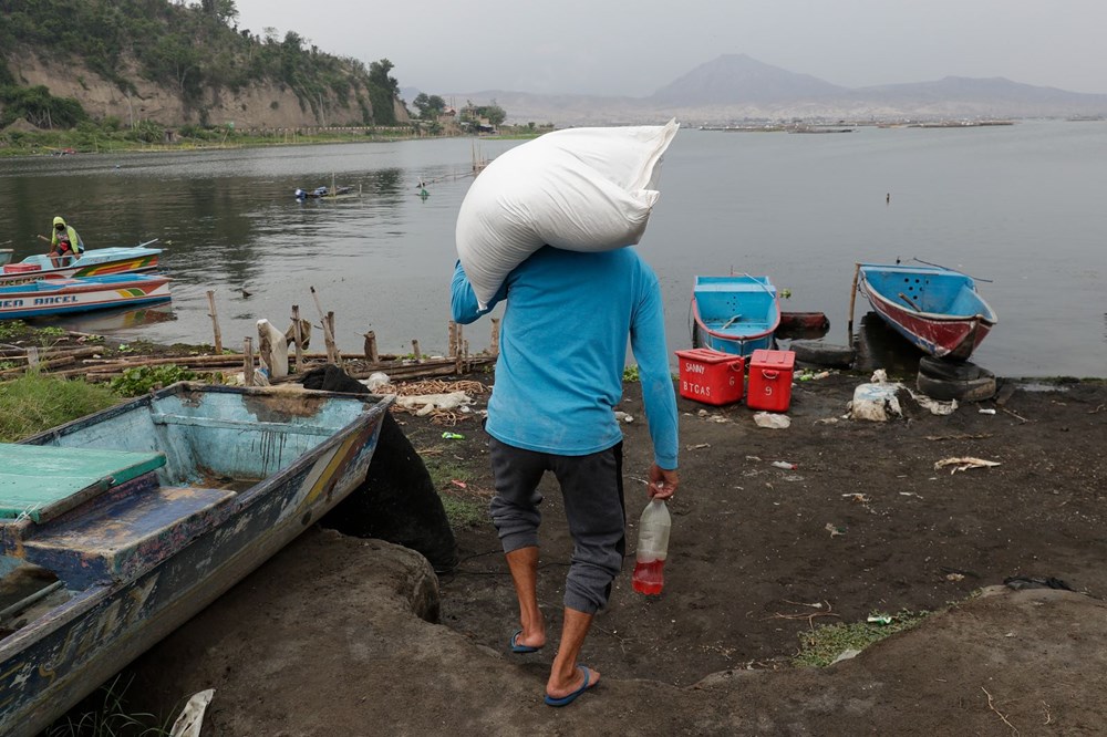 Filipinler'de Taal Yanardağı patlamak üzere: Binlerce kişi tahliye ediliyor - 7