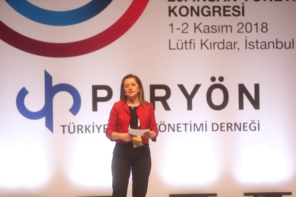 DİSK Genel Başkanı Dr. Arzu Çerkezoğlu