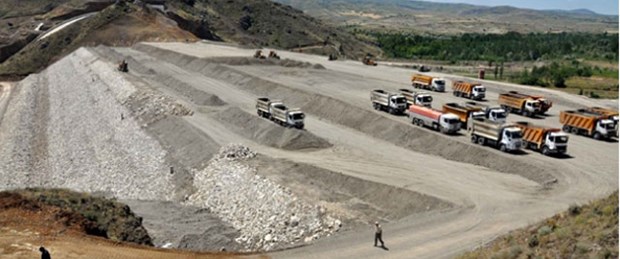 516 milyon dolarlık fabrika için tören yok