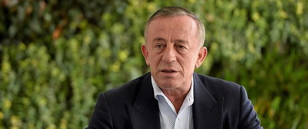 ağaoğlu.jpg