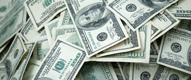 dolar-15-06-117.jpg
