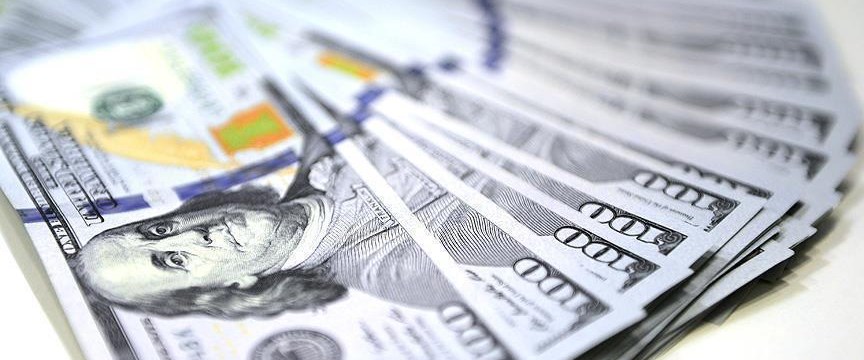 Dün 3,83 seviyesini aşan dolar/TL, Fed'in faiz...