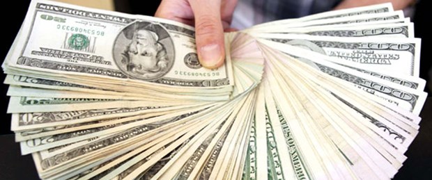 Dolar rekor tazeledi