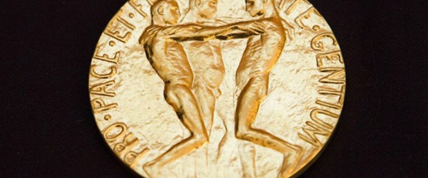 Ekonomi Nobel'i iki ekonomiste