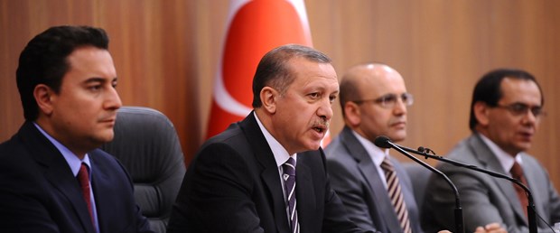 Ekonomi yönetimi sosyal güvenliği görüşüyor