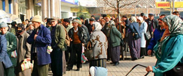 Emekliye çifte maaş