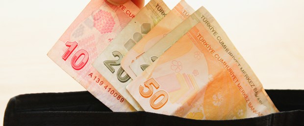 En düşük memur emeklisi maaşı 842 lira