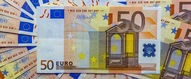 euro-50-30-04-15.jpg