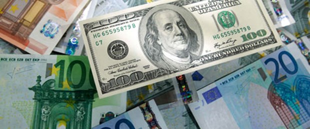 Euro, dolara karşı kritik eşiği aştı