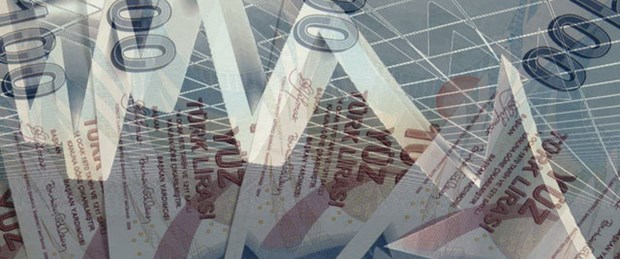 FT: Türkiye göklerdeki faizi yere indirdi