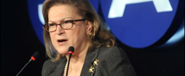 Güler Sabancı'ya Avusturya devlet nişanı