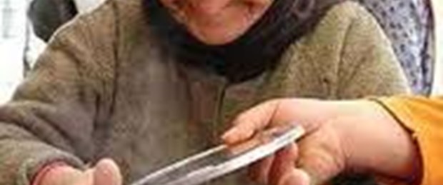 Halkın yarısı geçim derdinde