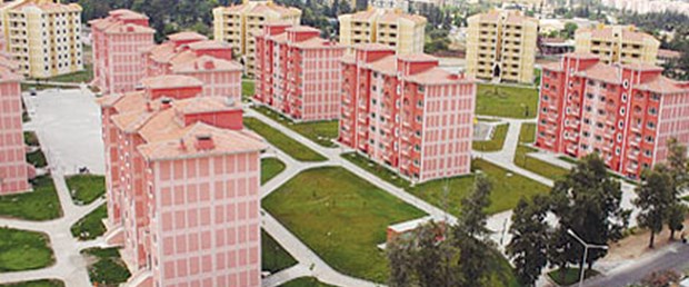 'Hiçbir depremde TOKİ binası zarar görmedi'