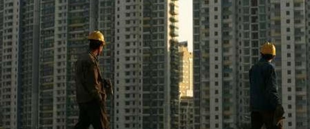 Hükümet istedi, Çin'de büyüme yavaşladı