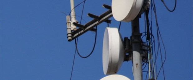 İki GSM operatörüne baz istasyonu cezası