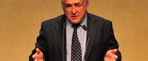 Kahn: Virajı döndük ama savaş bile olabilir