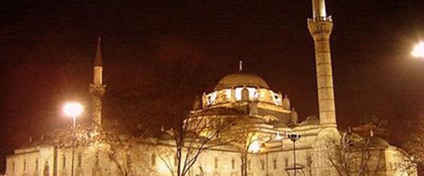 'Küçük kıyamet'te bile ayakta kaldı!