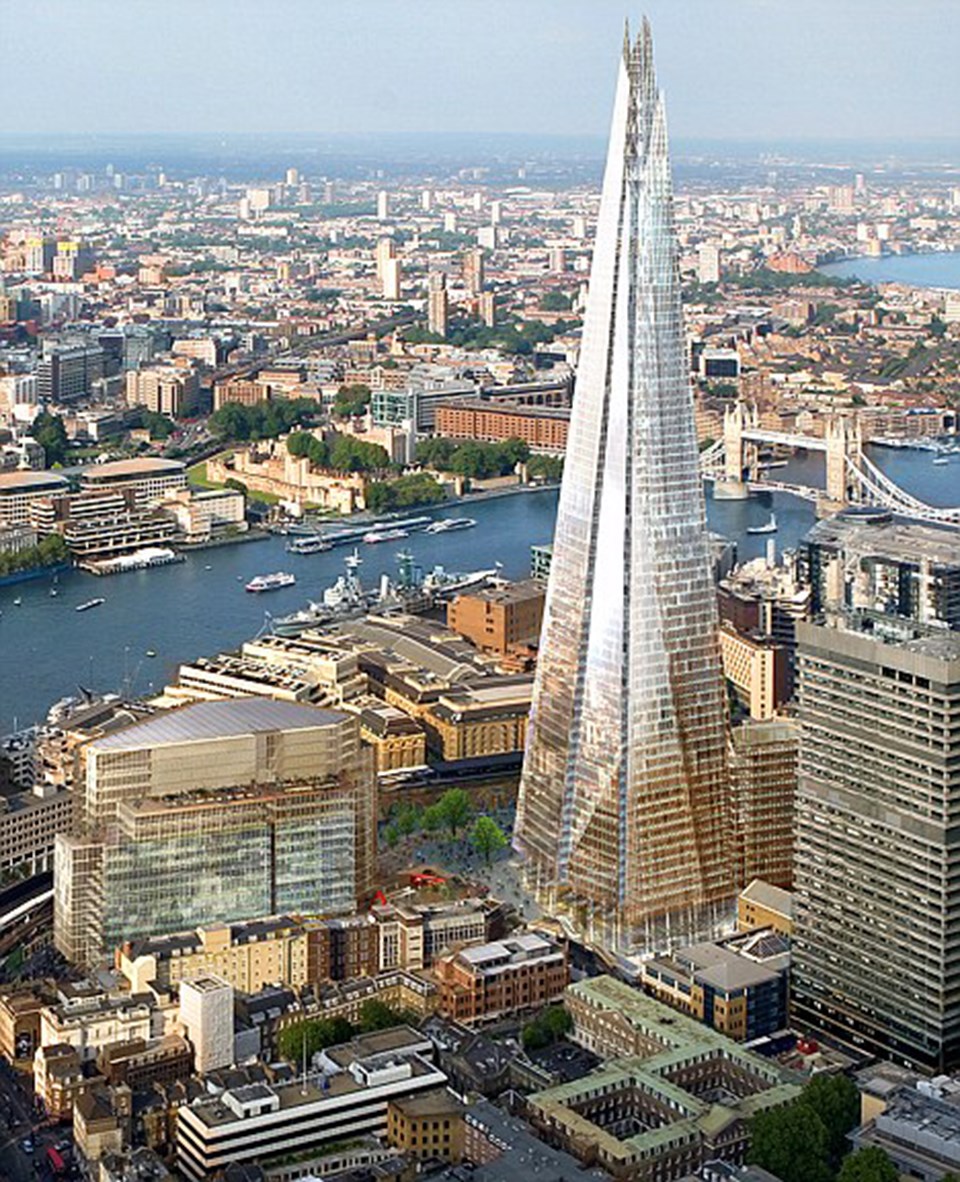 Shard bittiğinde böyle görünecek. 72 katlı bina ofisler, meskenler ve bir de otel içerecek. En üst katta bir gözlem salonuna da sahip olacak.