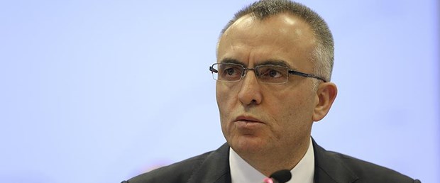 maliye bakanı naci ağbal140216.jpg