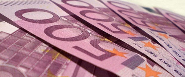 euro-15-02-11