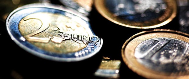 Panama Euro'ya da geçmek istiyor