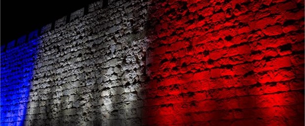 paris.jpg