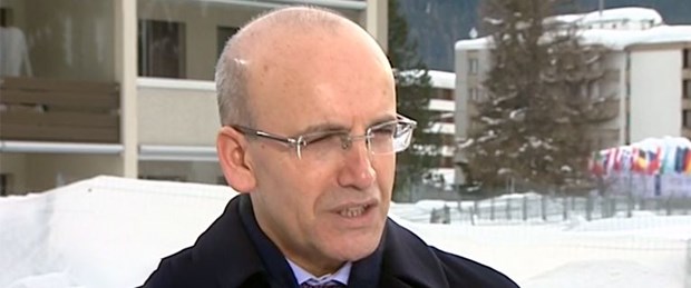 mehmet şimşek davos.jpg