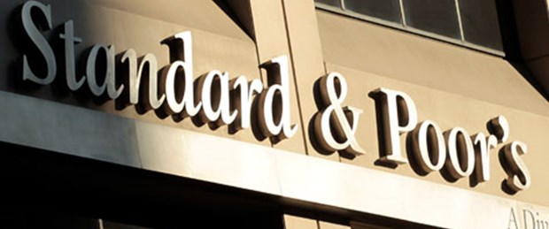 S&P Fransız bankaların da notunu kırdı