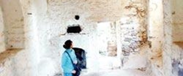 Tarihi kiliseye restorasyon şart!