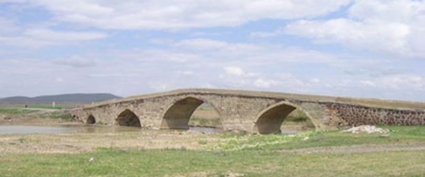 Tarihi köprülere restorasyon