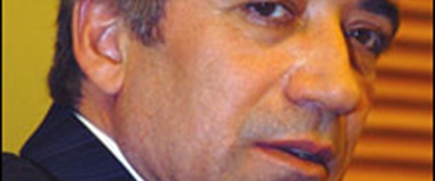 TMSF yurtdışında da Uzan'ın peşinde