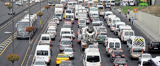 Trafikteki motorlu taşıt sayısı arttı