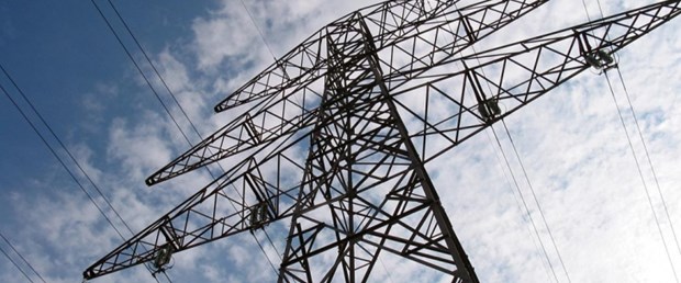 Türkiye ile Gürcistan'dan elektrik imzası